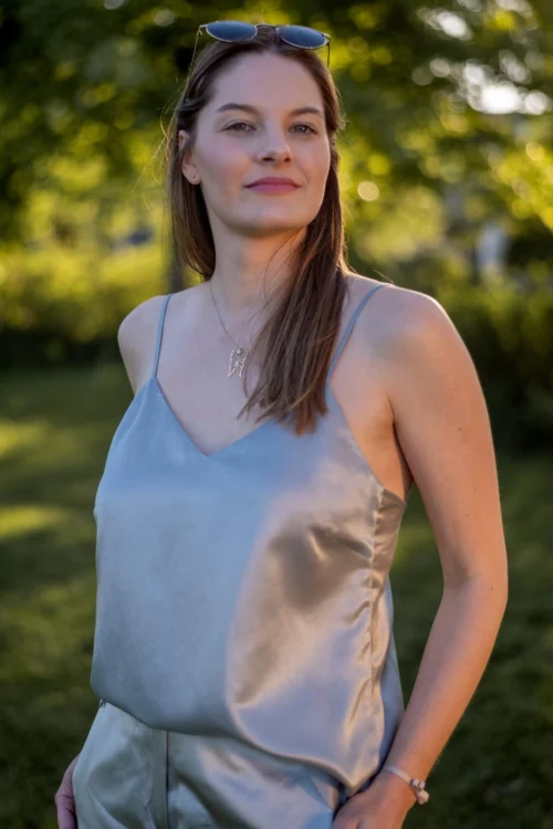 Wiskozowa koszulka na ramiączkach - Elisa – szara